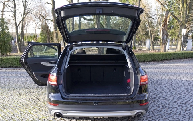 Audi A4 Allroad cena 104900 przebieg: 138000, rok produkcji 2018 z Warszawa małe 37